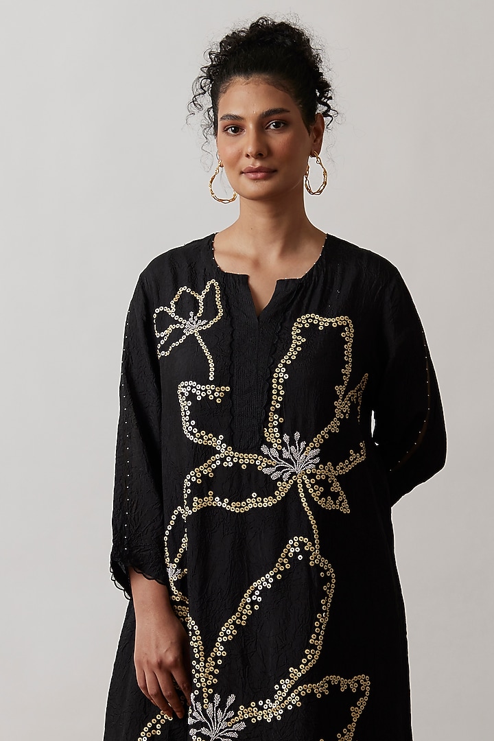 Black Viscose Silk Embroidered Kurta Set by One not two at Pernia's Pop Up Shop