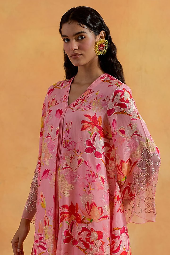 Peach Silk Dori & Sequins Embroidered Kurta Set by One not two at Pernia's Pop Up Shop