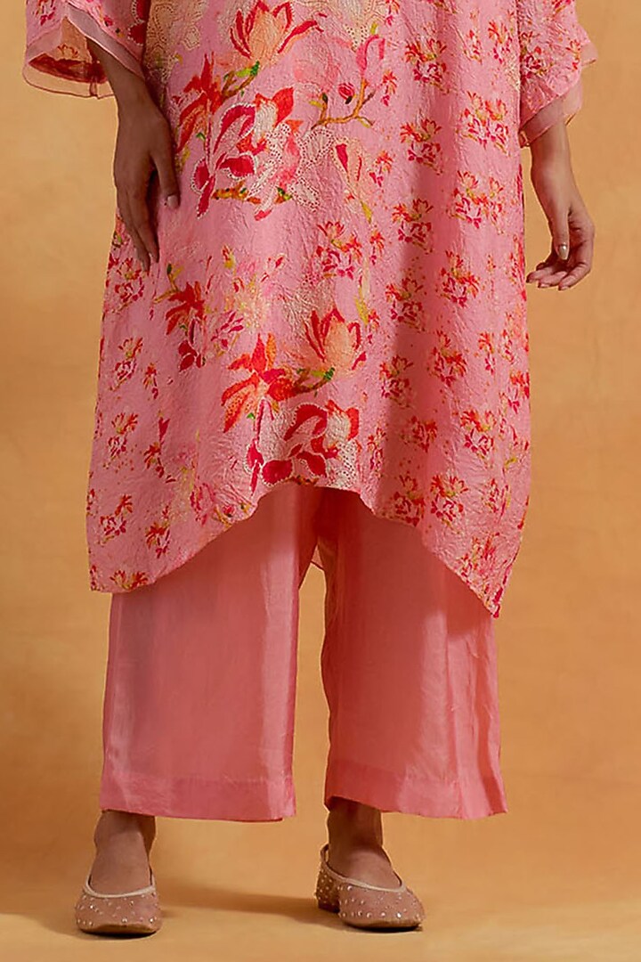 Peach Crushed Silk Printed & Embroidered Kurta Set by One not two at Pernia's Pop Up Shop