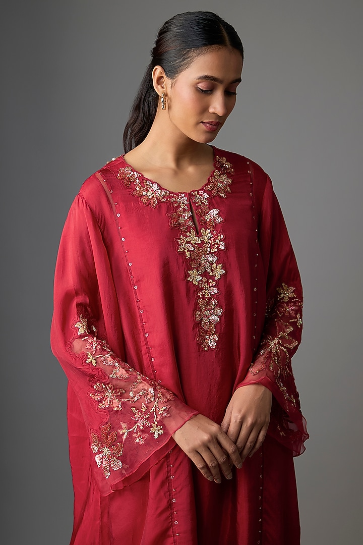 Ruby Silk & Organza Floral Applique Work Kurta Set by One not two at Pernia's Pop Up Shop