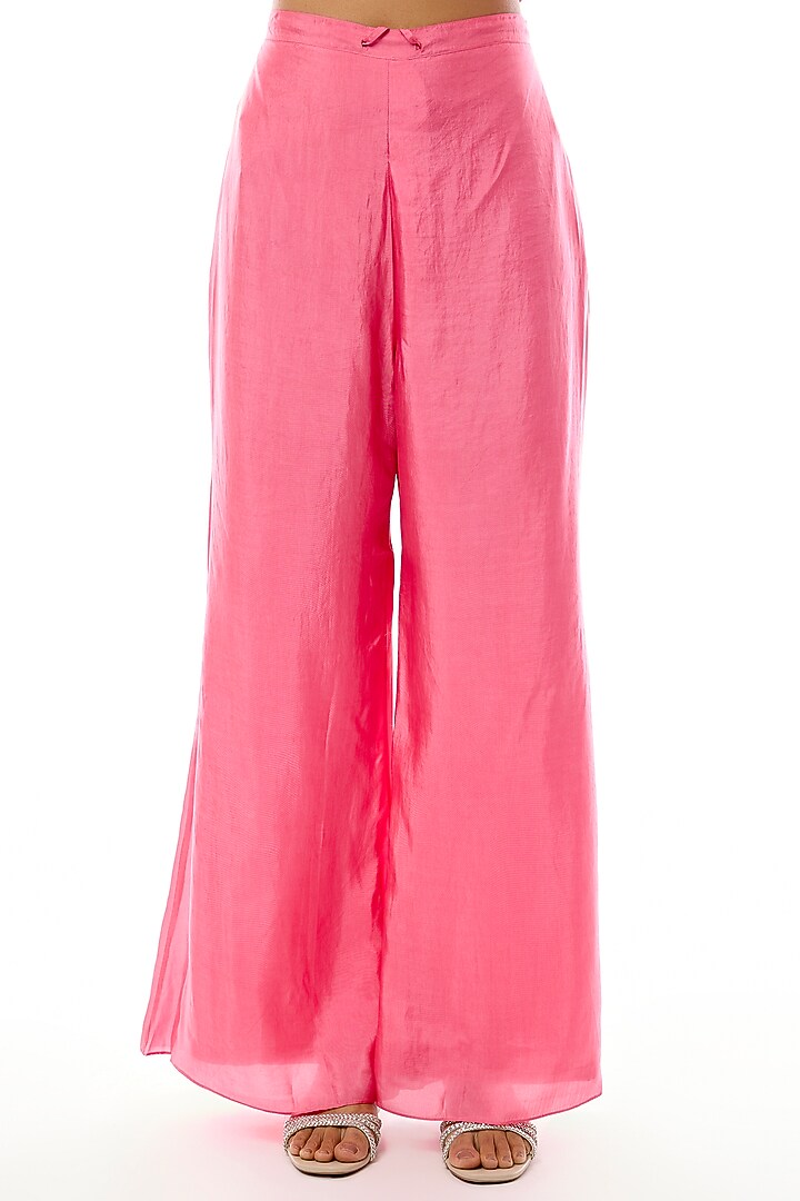 Orchid Pink Silk Floral Hand Embroidered Kurta Set by One not two at Pernia's Pop Up Shop