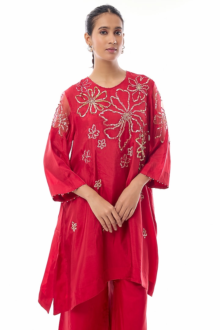 Ruby Silk Floral Hand Embroidered Kurta Set by One not two at Pernia's Pop Up Shop