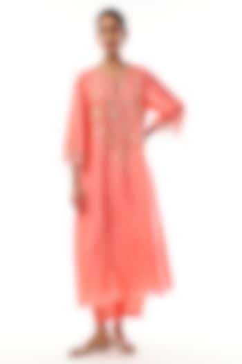 Coral Silk Floral Applique Embroidered Kurta Set by One not two at Pernia's Pop Up Shop