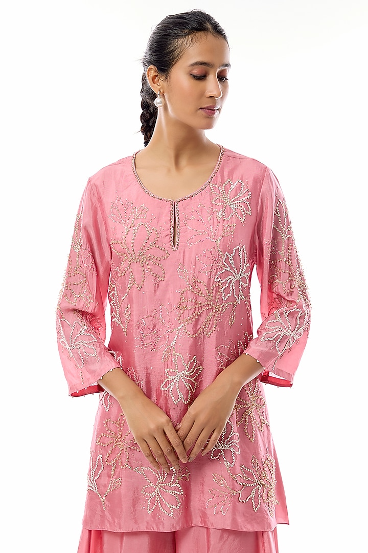 Hot Pink Silk Floral Hand Embroidered Kurta Set by One not two at Pernia's Pop Up Shop