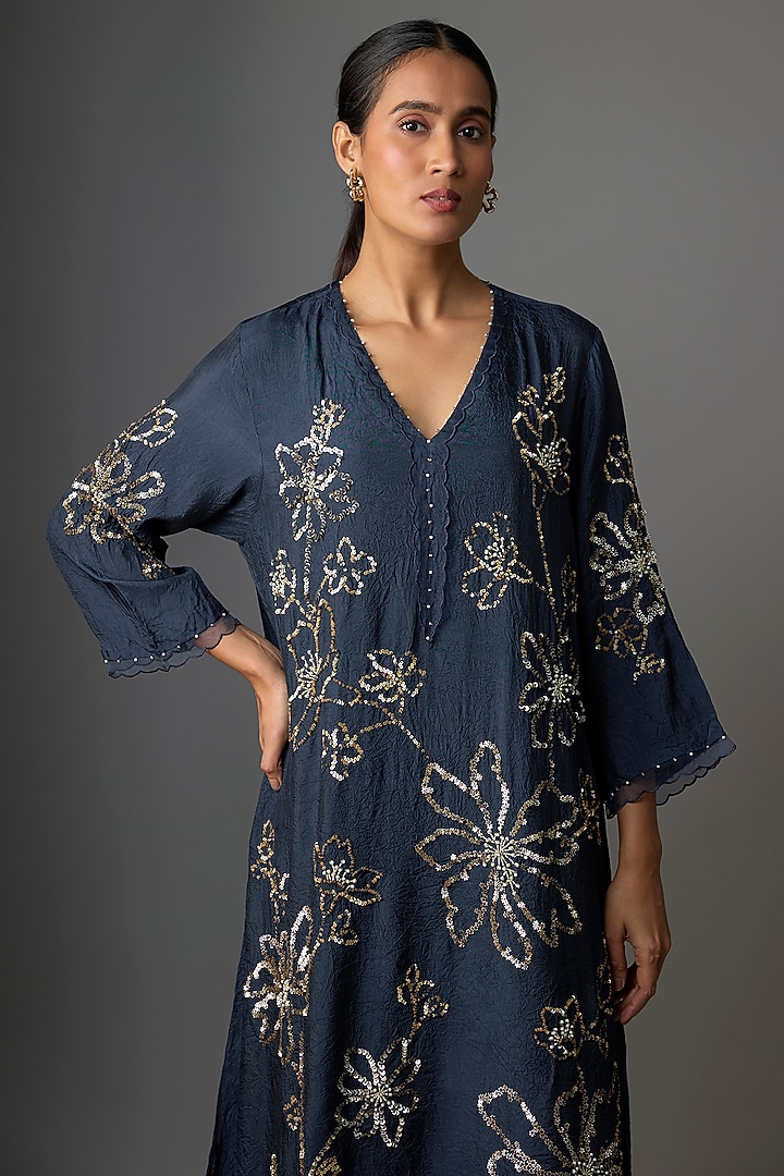 Navy Silk Floral Hand Embroidered Kurta Set by One not two at Pernia's Pop Up Shop