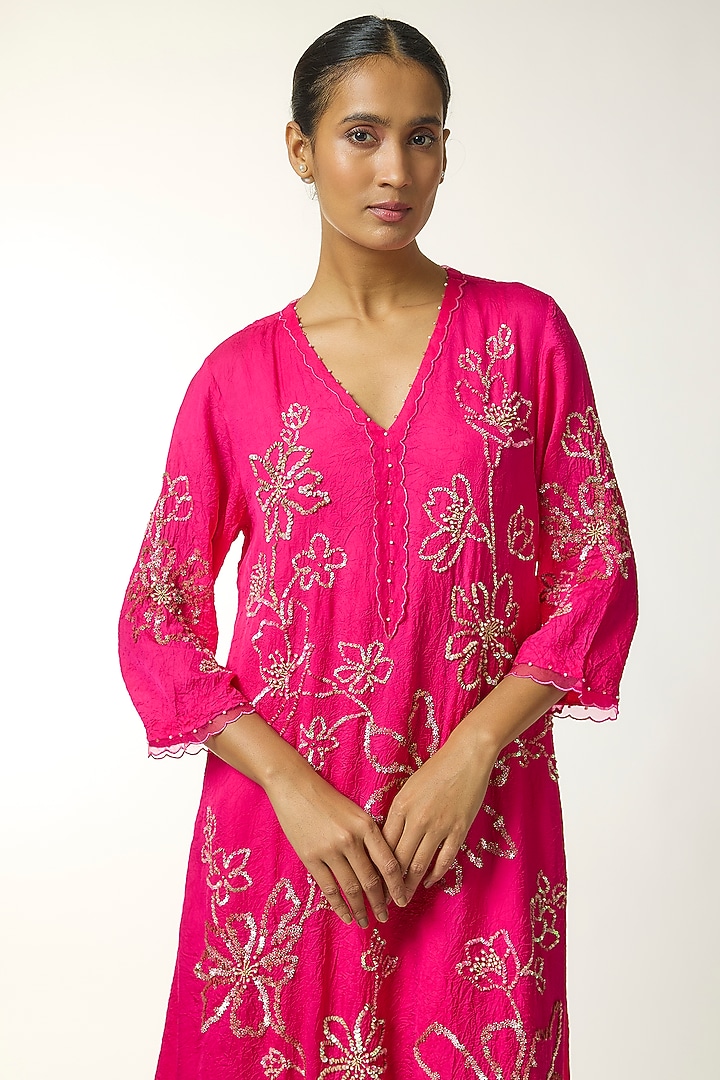 Pink Silk Embroidered Kurta Set by One not two at Pernia's Pop Up Shop
