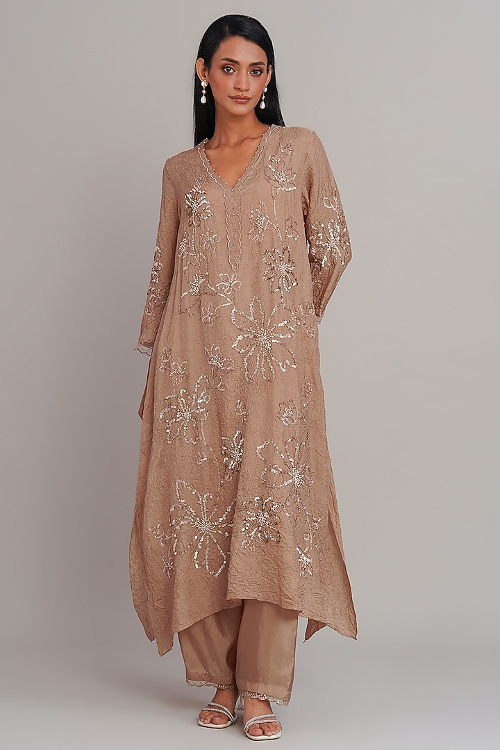 Gold Silk Floral Hand Embroidered Kurta Set by One not two at Pernia's Pop Up Shop