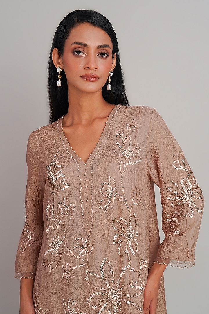 Gold Silk Floral Hand Embroidered Kurta Set by One not two at Pernia's Pop Up Shop