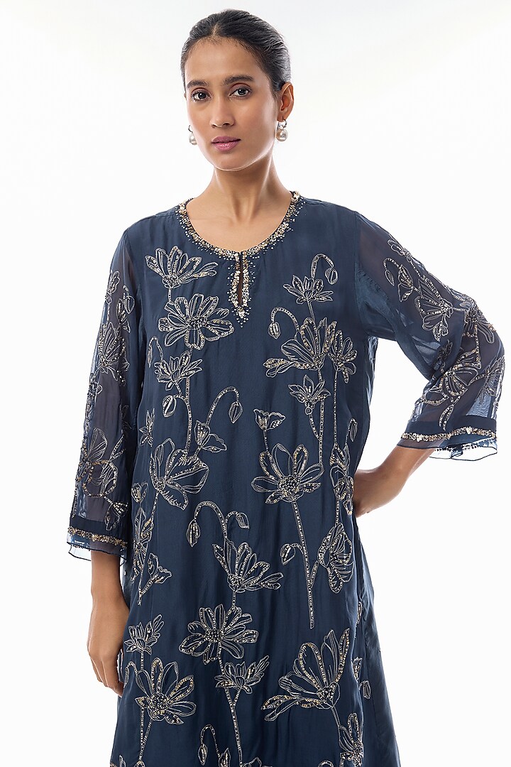 Navy Viscose Organza Floral Hand Embroidered Kurta Set by One not two at Pernia's Pop Up Shop