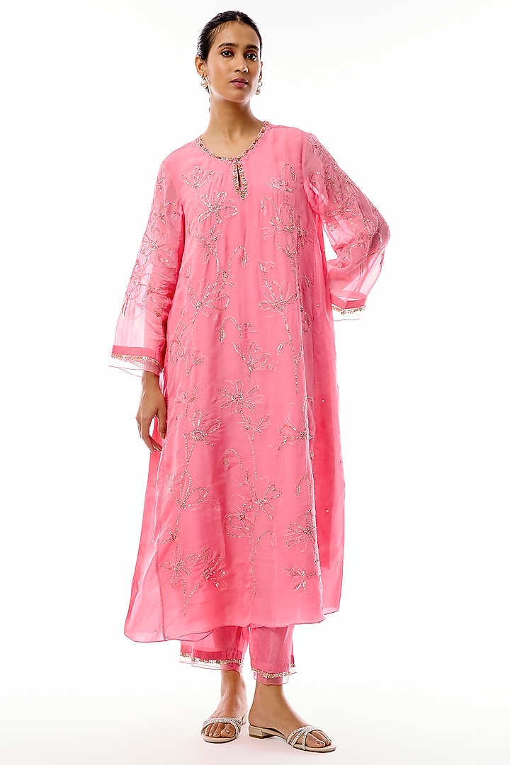 Pink Viscose Organza Floral Hand Embroidered Kurta Set by One not two at Pernia's Pop Up Shop