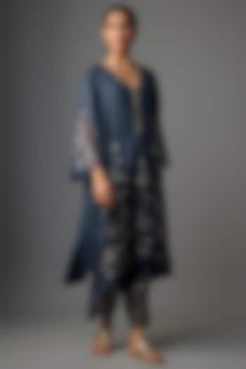 Navy Silk Floral Thread Embroidered Kurta Set by One not two at Pernia's Pop Up Shop