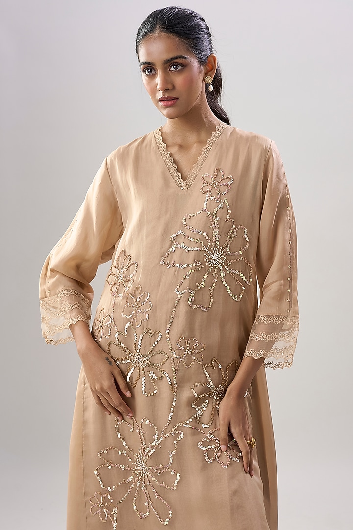 Gold Silk Floral Hand Embroidered Kurta Set by One not two at Pernia's Pop Up Shop