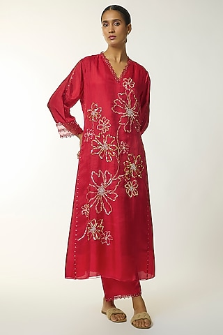Red Silk Sequin Embroidered Kurta Set by One not two
