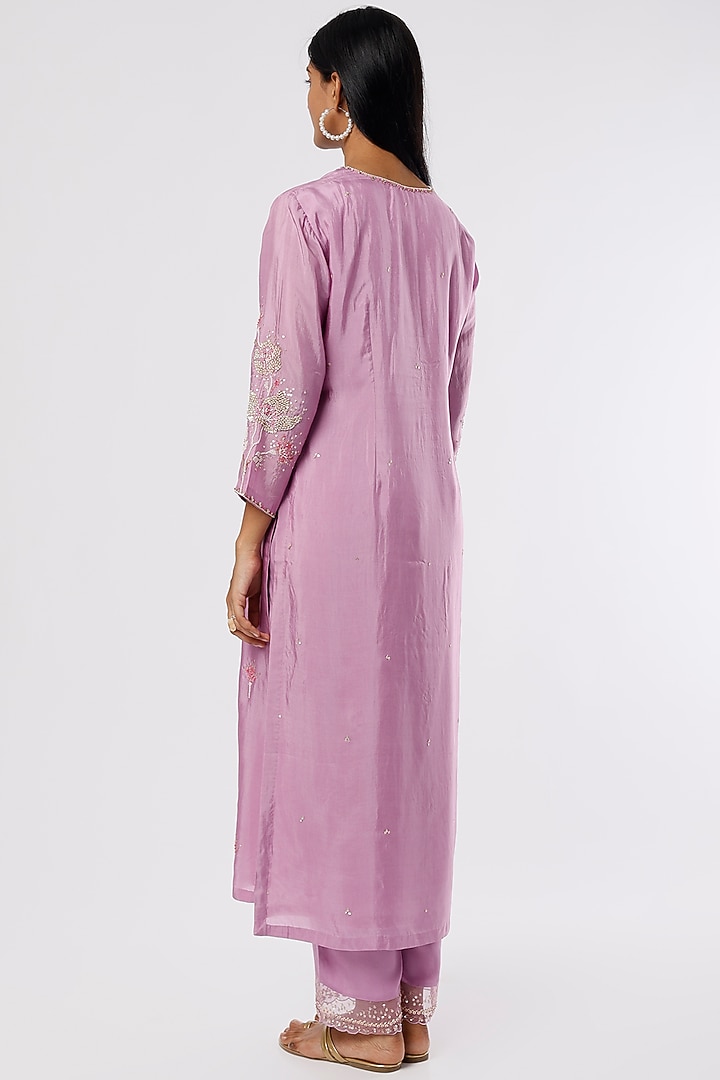 Lavender Silk Embroidered Kurta by One not two at Pernia's Pop Up Shop