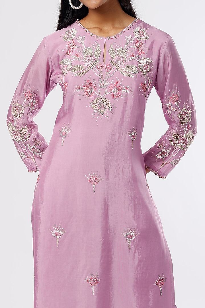 Lavender Silk Embroidered Kurta by One not two at Pernia's Pop Up Shop