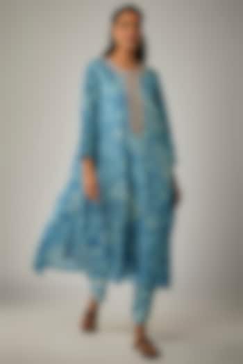 Blue Crushed Silk Printed & Sequin Embroidered Kurta Set by One not two at Pernia's Pop Up Shop