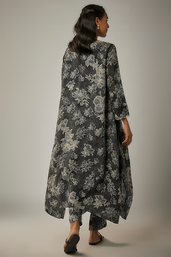 Black Crushed Silk Printed & Sequin Embroidered Kurta Set by One not two at Pernia's Pop Up Shop