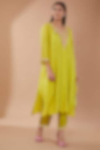 Citrine Green Viscose Silk Sequins Embroidered Kurta Set by One not two at Pernia's Pop Up Shop