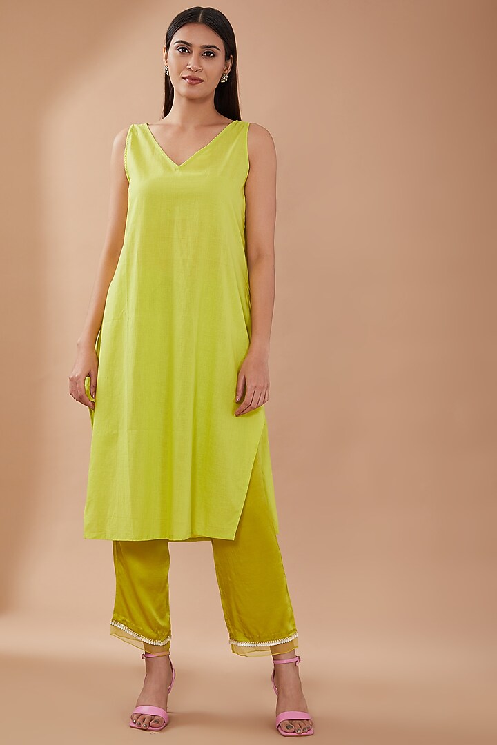 Citrine Green Viscose Silk Sequins Embroidered Kurta Set by One not two at Pernia's Pop Up Shop