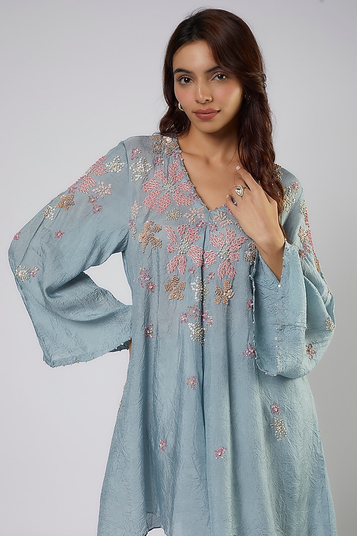 Blue Silk Hand & Machine Embroidered Kurta Set by One not two at Pernia's Pop Up Shop