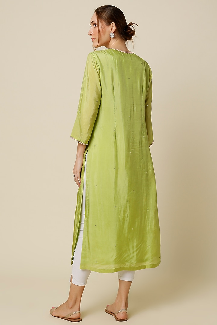 Green Embroidered Kurta by One not two at Pernia's Pop Up Shop