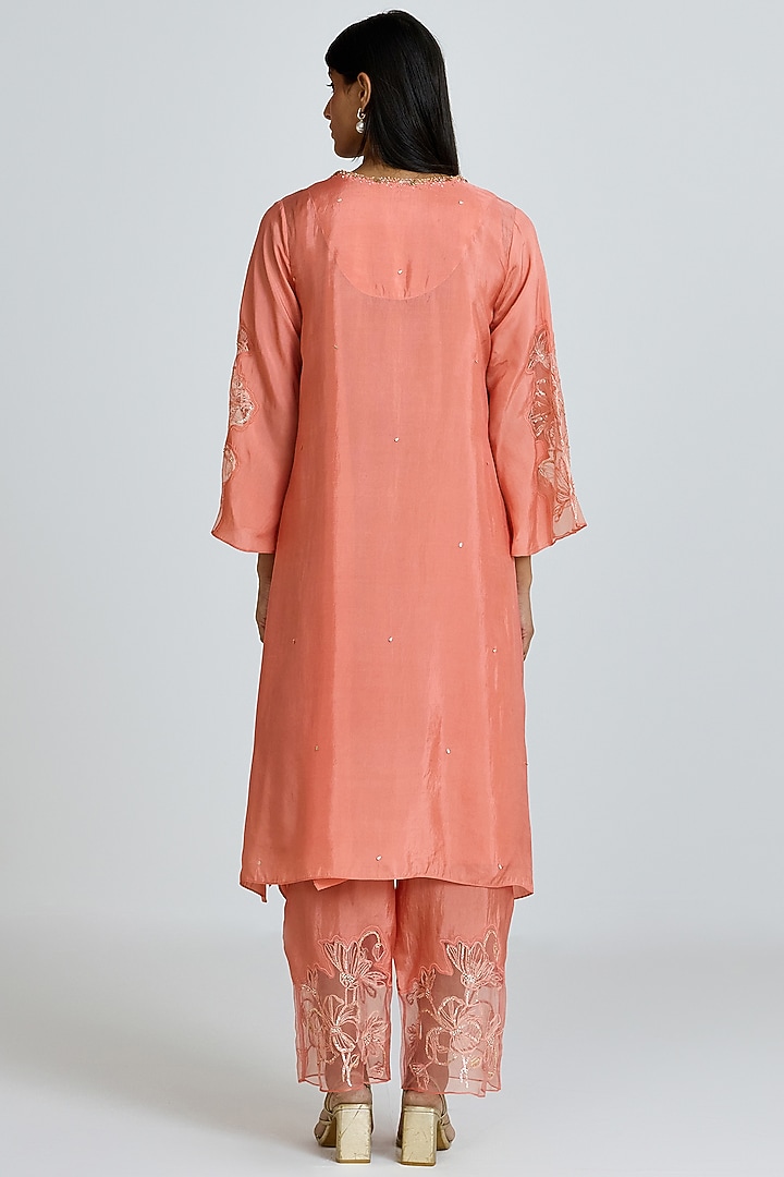 Sorbet-Colored Silk Thread Hand Embroidered Kurta Set by One not two at Pernia's Pop Up Shop