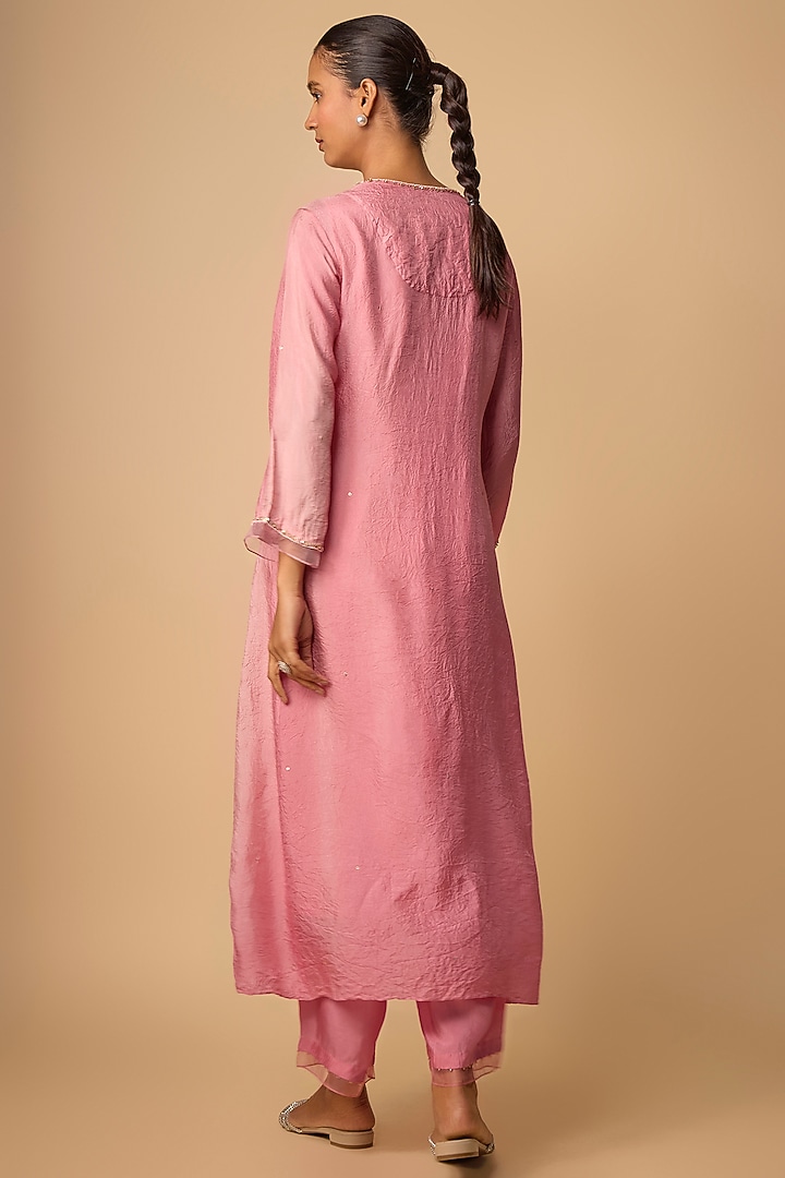 Orchid Pink Silk Beads Embroidered Kurta Set by One not two at Pernia's Pop Up Shop
