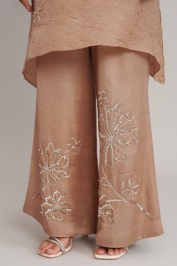 Gold Silk Floral Hand Embroidered Kurta Set by One not two at Pernia's Pop Up Shop