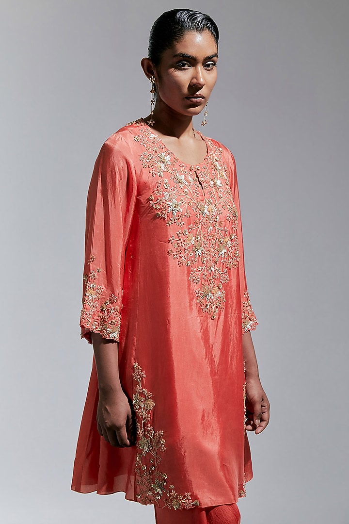 Vermillion Silk Floral Hand Embroidered Kurta Set by One not two at Pernia's Pop Up Shop