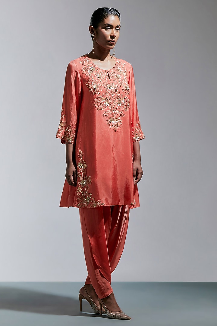 Vermillion Silk Floral Hand Embroidered Kurta Set by One not two at Pernia's Pop Up Shop