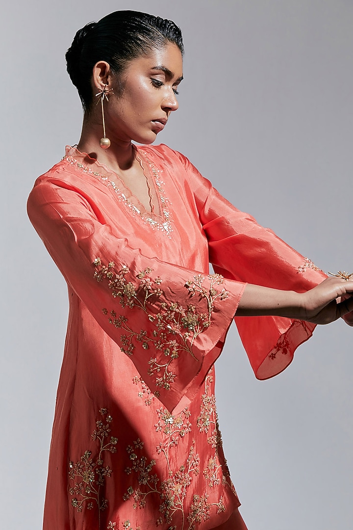 Vermillion Silk Floral Hand Embroidered Kurta Set by One not two at Pernia's Pop Up Shop