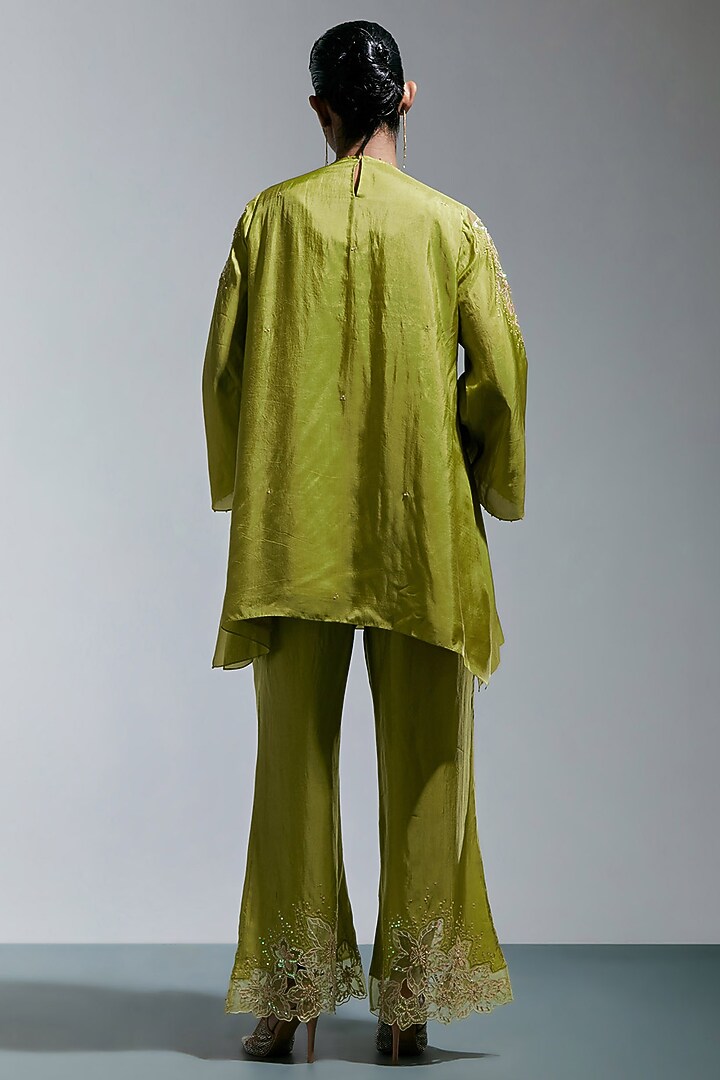 Heena Green Silk Floral Embroidered Co-Ord Set by One not two at Pernia's Pop Up Shop