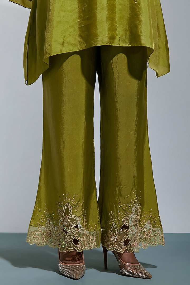 Heena Green Silk Floral Embroidered Co-Ord Set by One not two at Pernia's Pop Up Shop