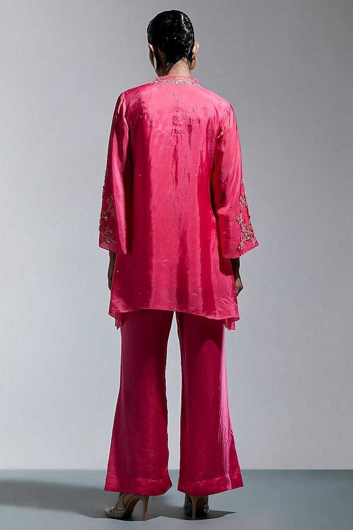 Raspberry Pink Silk Floral Hand Embroidered Kurta Set by One not two at Pernia's Pop Up Shop