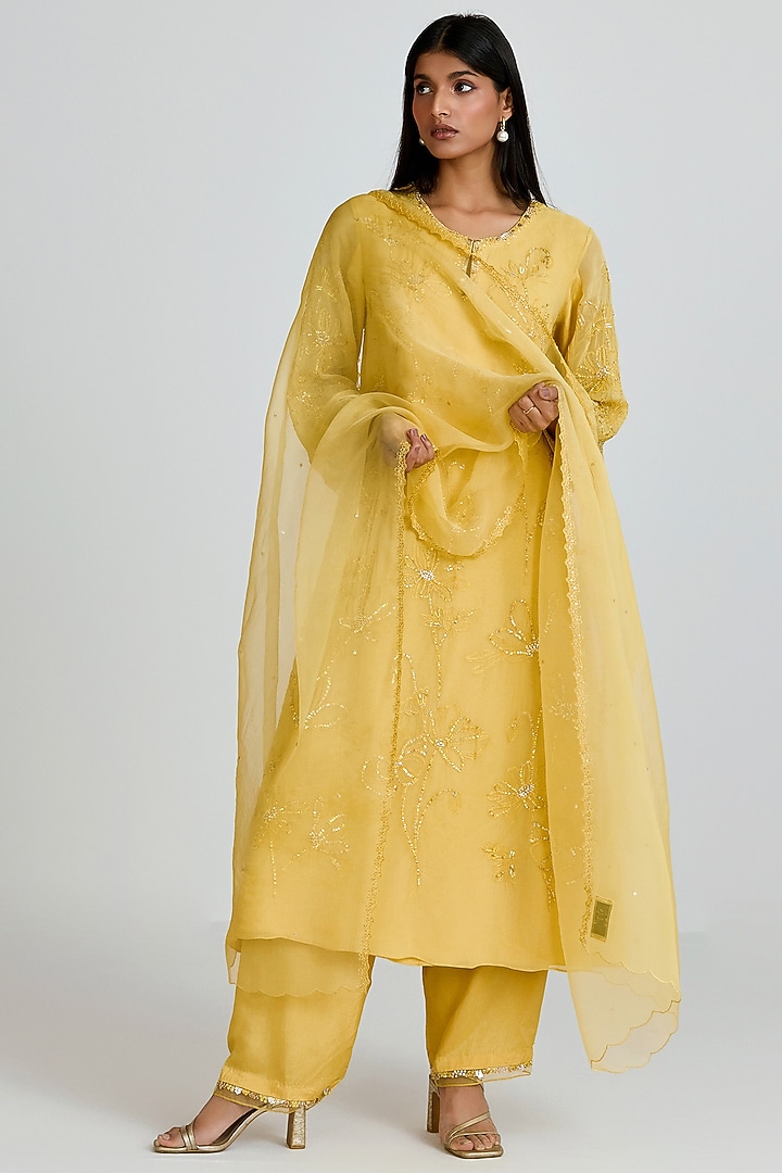 Daffodil-Colored Viscose Organza Hand Embroidered Kurta Set by One not two at Pernia's Pop Up Shop
