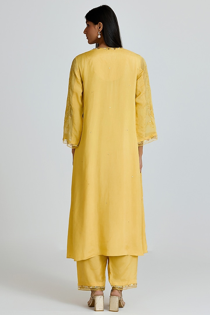 Daffodil-Colored Viscose Organza Hand Embroidered Kurta Set by One not two at Pernia's Pop Up Shop