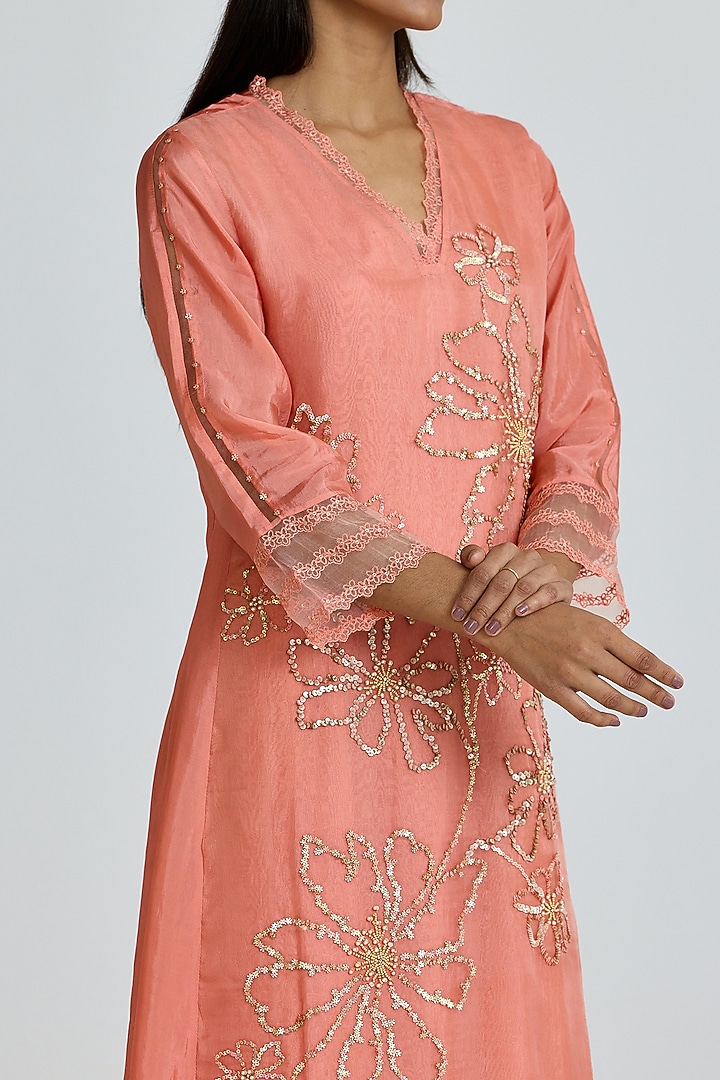 Sorbet-Colored Silk Thread Hand Embroidered Kurta Set by One not two at Pernia's Pop Up Shop