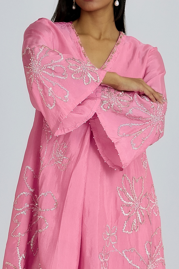 Orchid-Colored Silk Thread Hand Embroidered Co-Ord Set by One not two at Pernia's Pop Up Shop