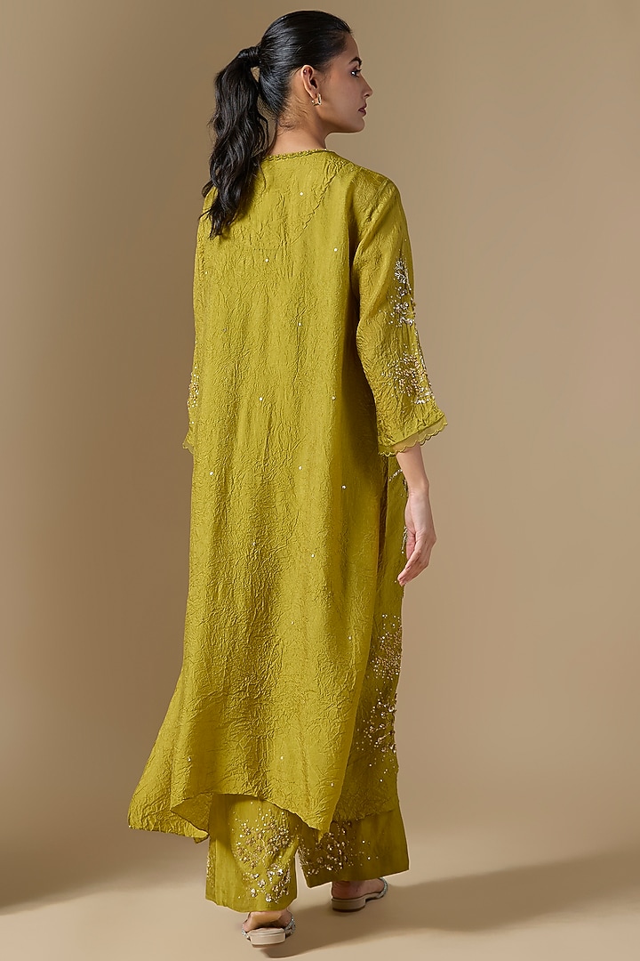 Green Silk Hand Embroidered Kurta Set by One not two at Pernia's Pop Up Shop