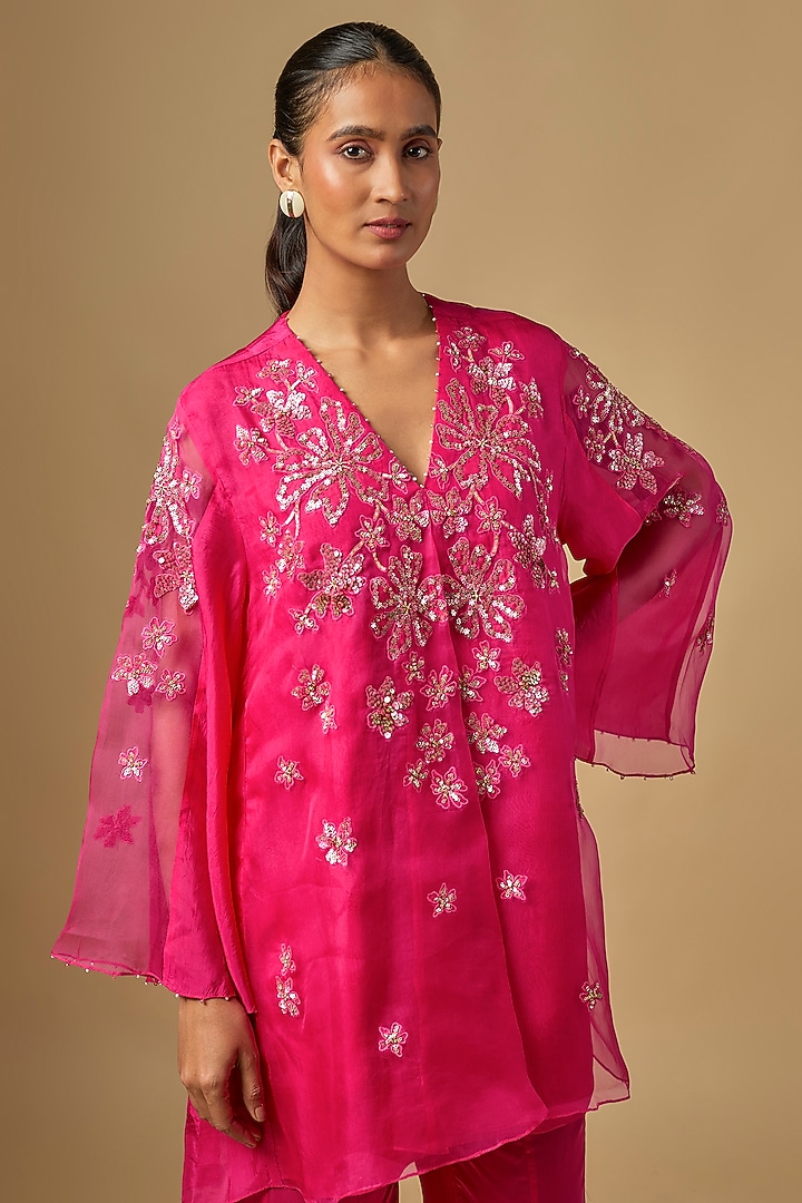 Hot Pink Silk Hand Embroidered Kurta Set by One not two at Pernia's Pop Up Shop
