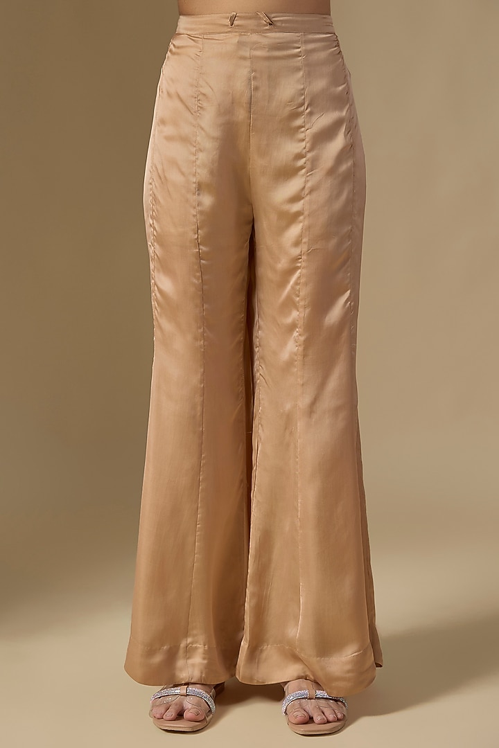 Beige Pink Silk Hand Embroidered Kurta Set by One not two at Pernia's Pop Up Shop