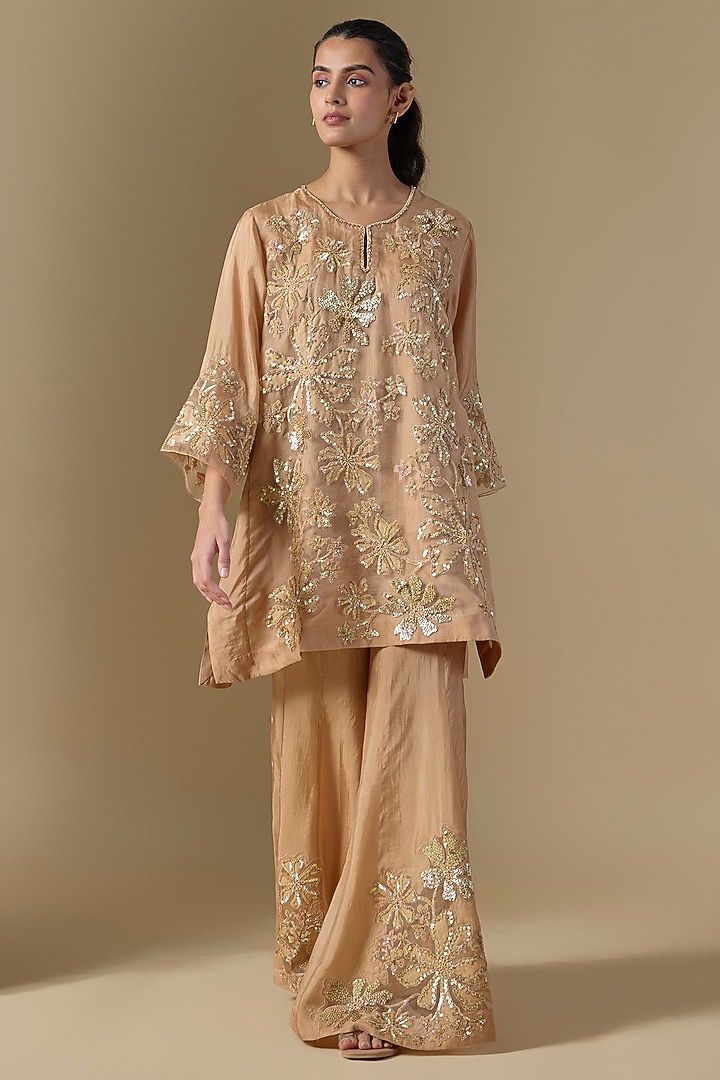 Beige Silk & Organza Hand Embroidered Kurta Set by One not two at Pernia's Pop Up Shop
