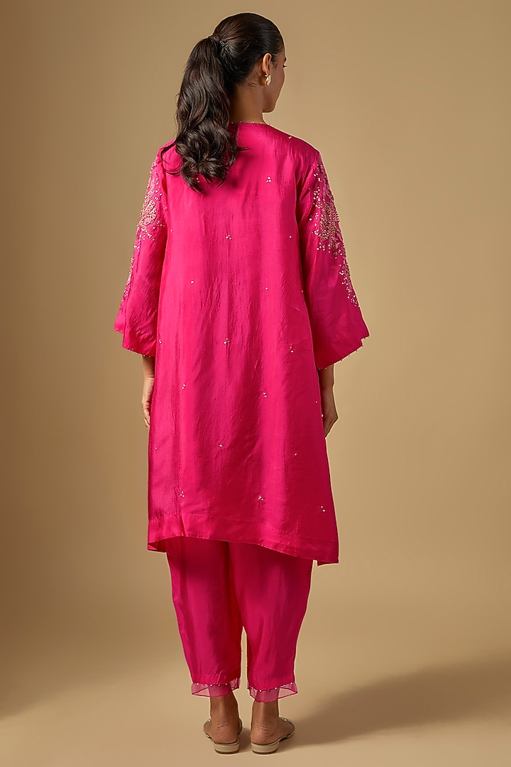 Pink Silk & Organza Hand Embroidered Kurta Set by One not two at Pernia's Pop Up Shop