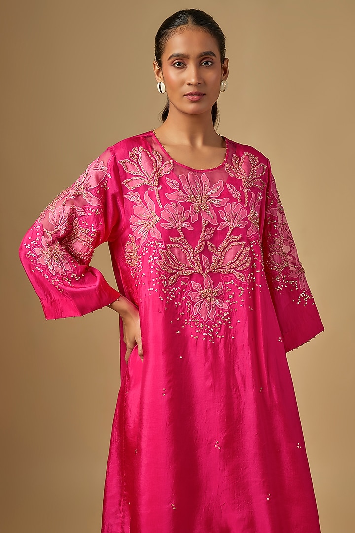 Pink Silk & Organza Hand Embroidered Kurta Set by One not two at Pernia's Pop Up Shop