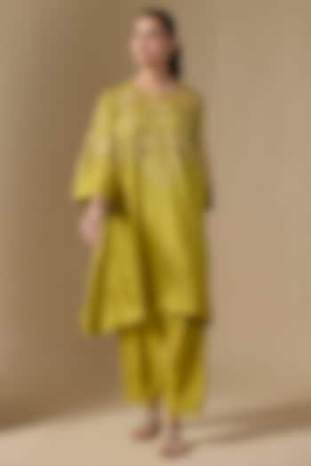 Green Silk & Organza Hand Embroidered Kurta Set by One not two at Pernia's Pop Up Shop