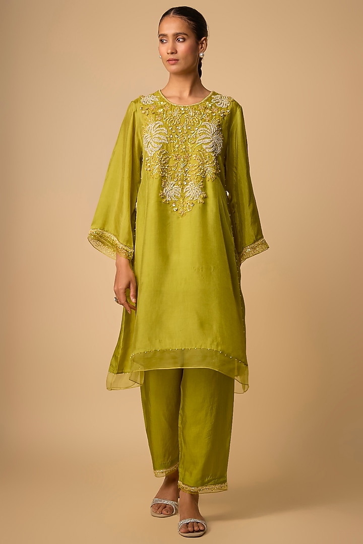 Heena Green Organza Beads Embroidered Kurta Set by One not two at Pernia's Pop Up Shop