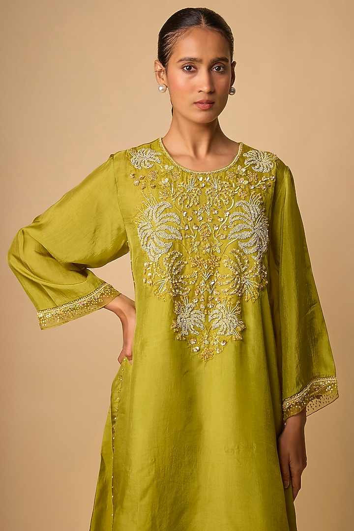 Heena Green Organza Beads Embroidered Kurta Set by One not two at Pernia's Pop Up Shop