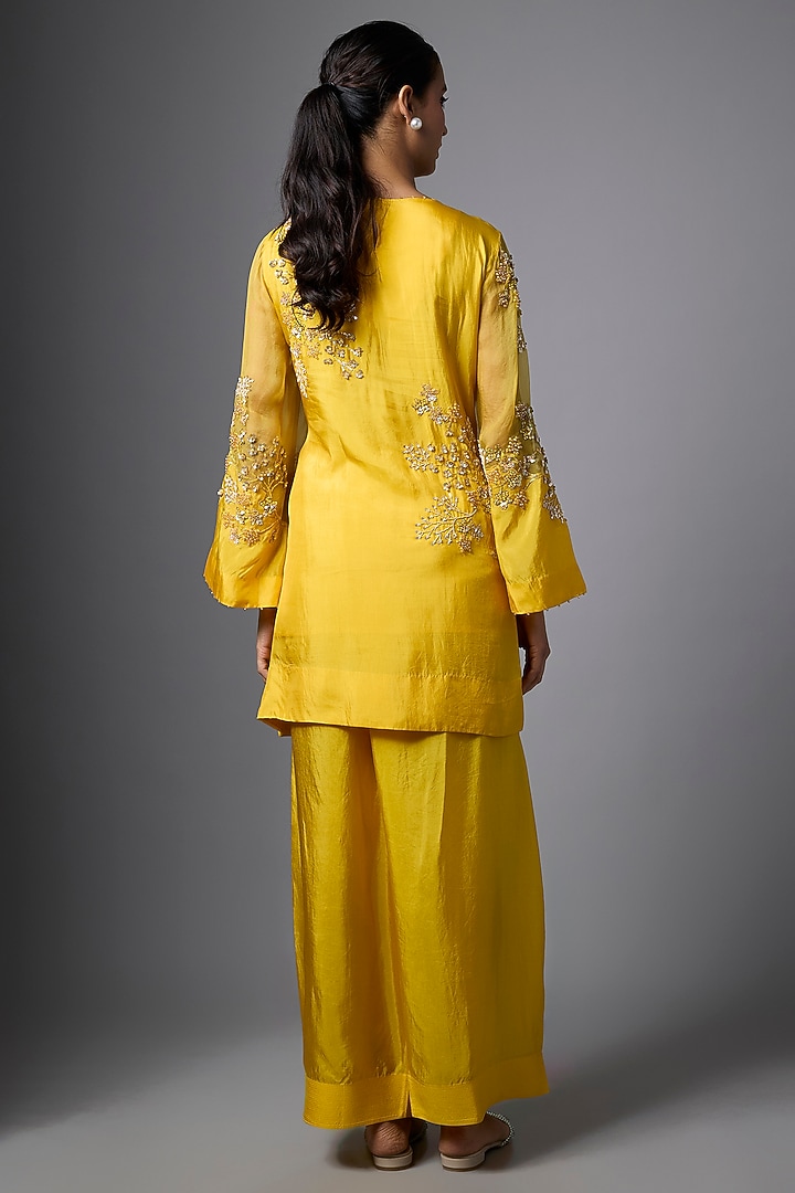 Amber Yellow Silk Crystal Hand Embroidered Kurta Set by One not two at Pernia's Pop Up Shop