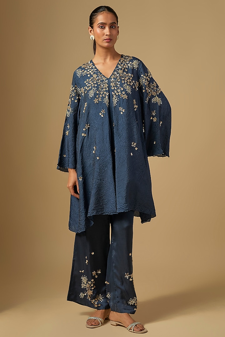 Navy Blue Silk Hand Embroidered Kurta Set by One not two at Pernia's Pop Up Shop