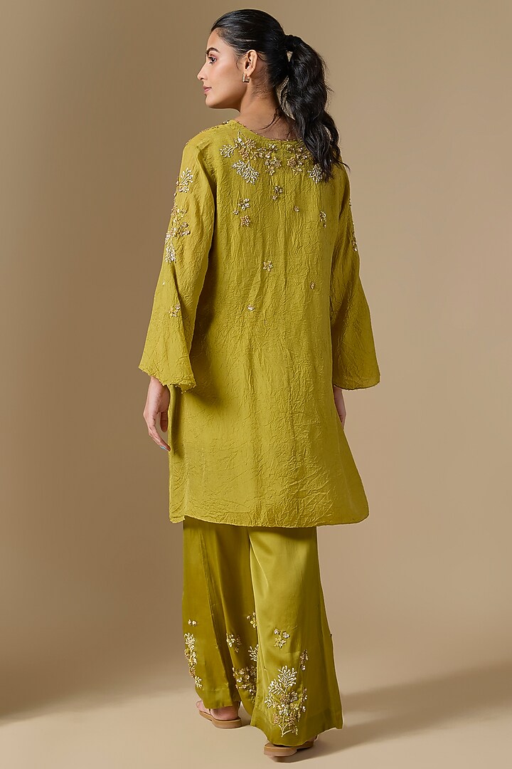 Henna Green Silk Hand Embroidered Kurta Set by One not two at Pernia's Pop Up Shop